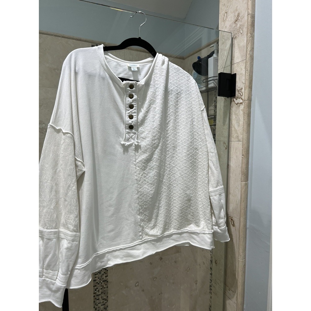 Sundance Women XL White Split Lace Floral Sleeve Button Knit Sweater Pullover
